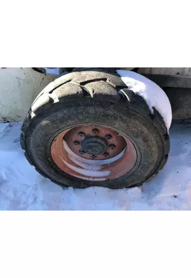 Bobcat 883 Equip Tire and Rim