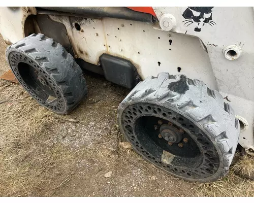 Bobcat S220 Equip Tire and Rim