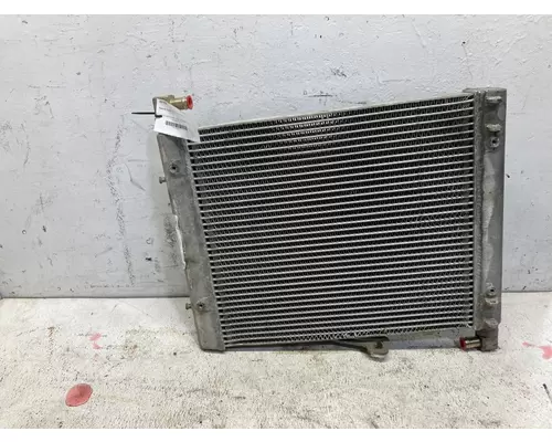 Bobcat S630 Equip Oil Cooler