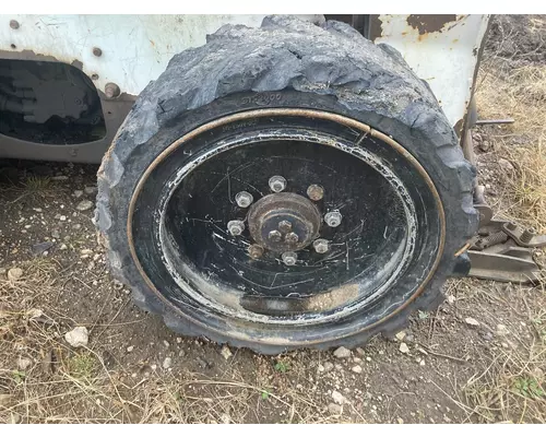 Bobcat S630 Equip Tire and Rim