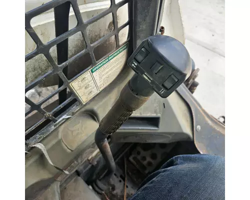 Bobcat S650 Equip Controls