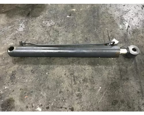 Bobcat S650 Equip Hydraulic Cylinder