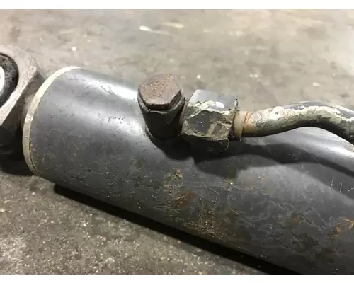 Bobcat S650 Equip Hydraulic Cylinder