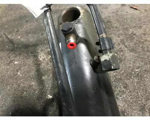 Bobcat S650 Equip Hydraulic Cylinder