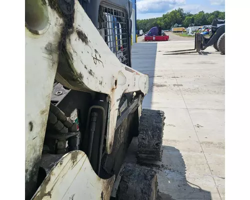 Bobcat S650 Equip Loader Arm