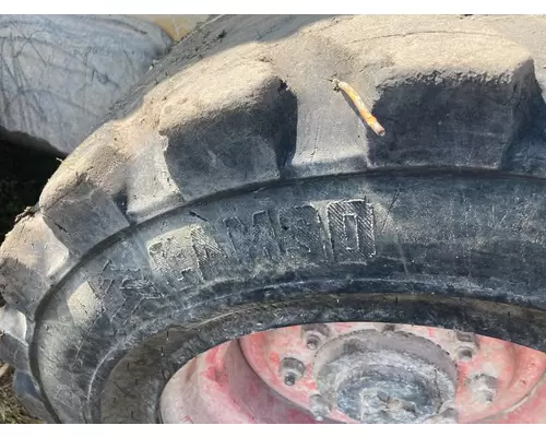 Bobcat S650 Equip Tire and Rim
