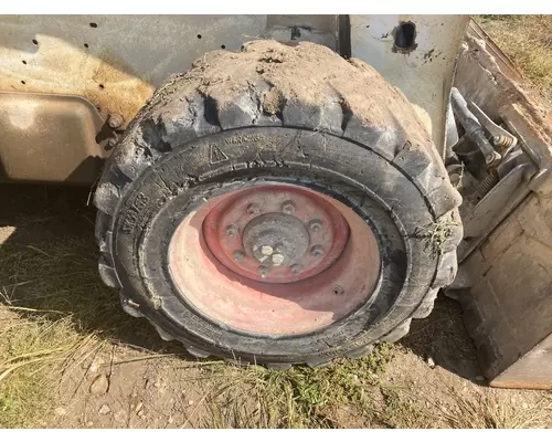 Bobcat S650 Equip Tire and Rim
