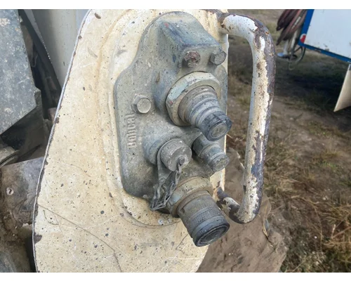 Bobcat S650 Equipment (Mounted)