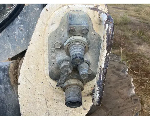 Bobcat S650 Equipment (Mounted)
