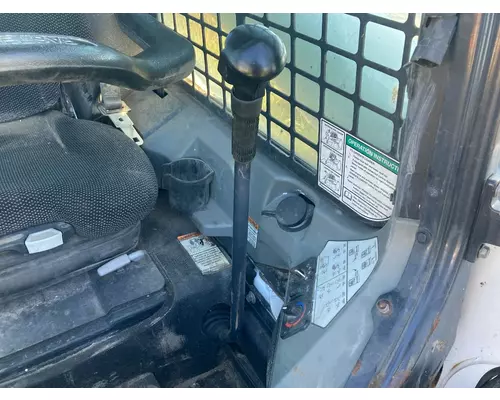 Bobcat S770 Equip Controls