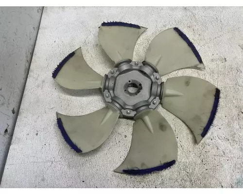 Bobcat S770 Equip Fan Blade