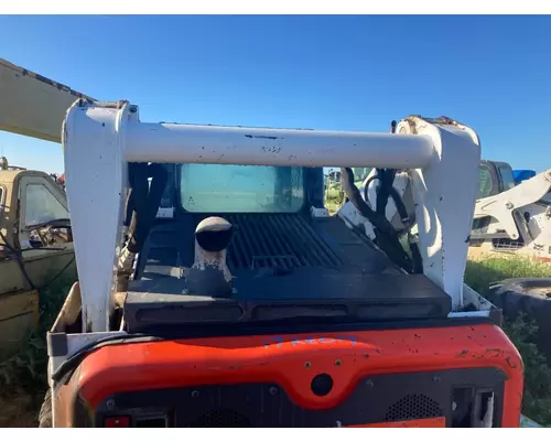 Bobcat S770 Equip Linkage