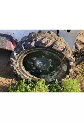 Bobcat S770 Equip Tire and Rim