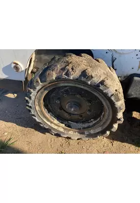 Bobcat S770 Equip Tire and Rim