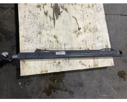Bobcat T250 Equip Hydraulic Cylinder
