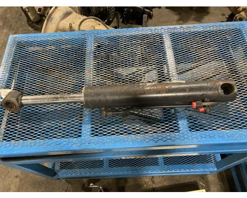 Bobcat T250 Equip Hydraulic Cylinder