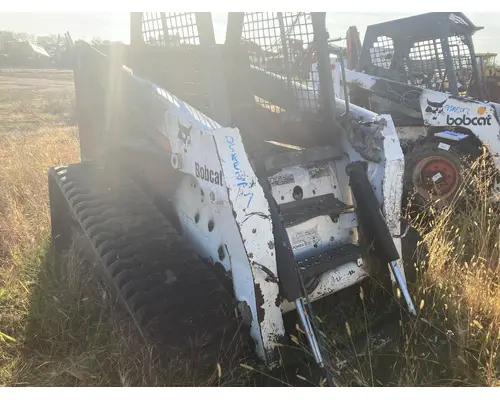 Bobcat T250 Equip Loader Arm