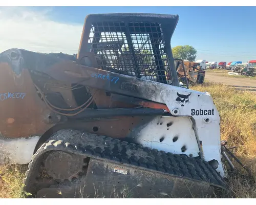 Bobcat T250 Equip Loader Arm