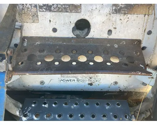 Bobcat T250 Equip Step