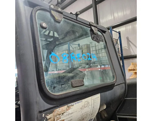 Bobcat V623 Equip Back Glass