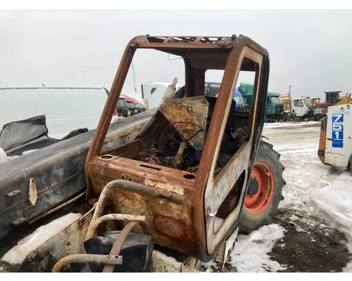 Bobcat V623 Equip Cab Assembly