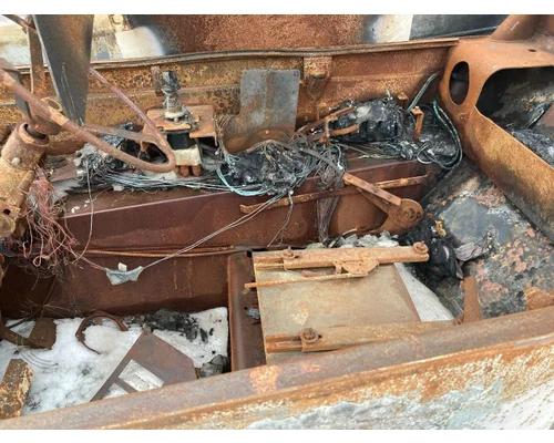 Bobcat V623 Equip Cab Assembly