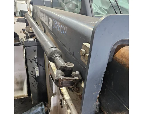 Bobcat V623 Equip Drive Shaft