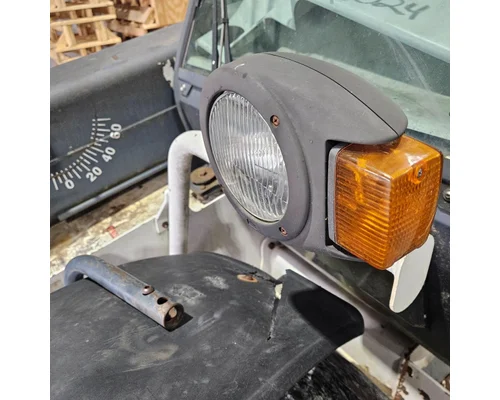 Bobcat V623 Equip Lighting Misc.