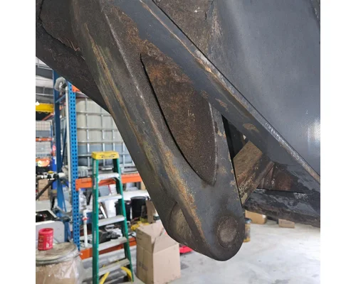 Bobcat V623 Equip Linkage