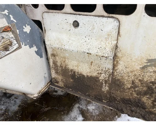 Bobcat V623 Equip Panel/Cover