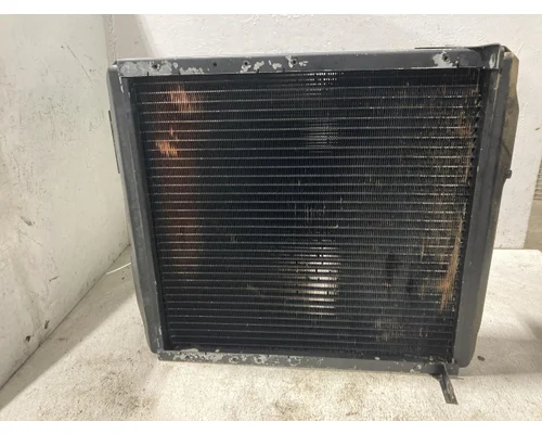 Bobcat V623 Equip Radiator
