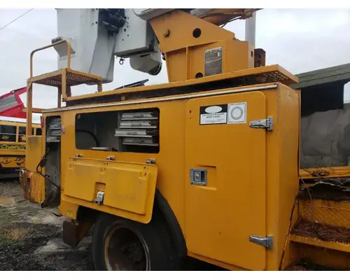 Booms/Pickers 45 FT Body  Bed