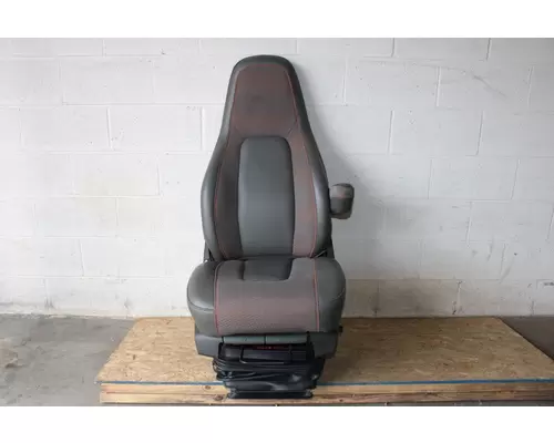 Bostrom/National VOL 6605 Seat, Front