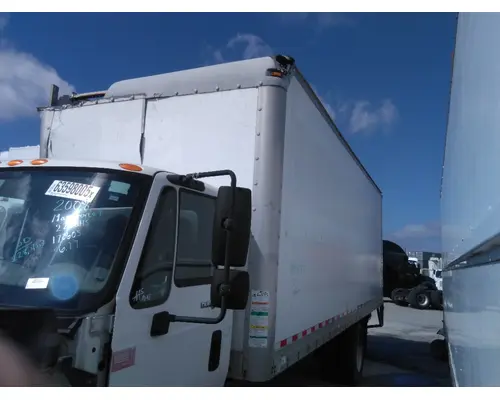 Body / Bed BOX VAN 4300 LKQ Heavy Truck - Tampa