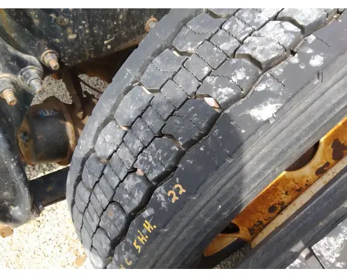 Tires BRIDGESTONE 295/80R22.5 LKQ Thompson Motors - Wykoff