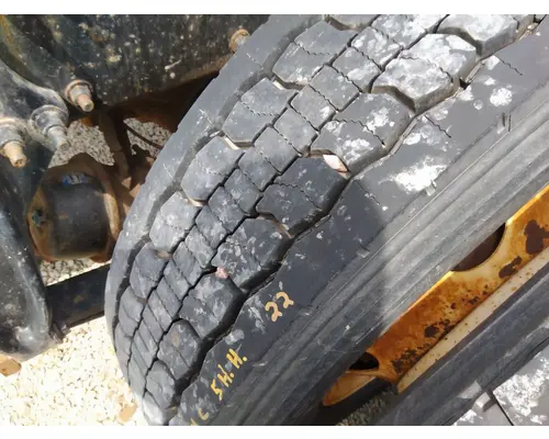 Tires BRIDGESTONE 295/80R22.5 LKQ Thompson Motors - Wykoff