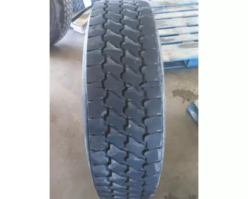 Tires BRIDGESTONE 295/80R22.5 LKQ Thompson Motors - Wykoff