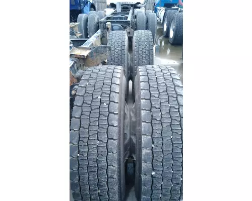 Bridgestone M771-11R22.5 Tires