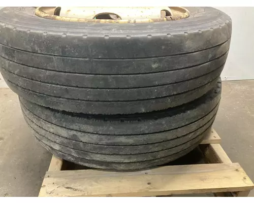 Tire And Rim Budd 19.5 Vander Haags Inc Sf
