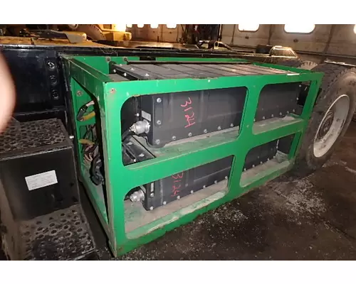 CAPACITY YARD SPOTTER Battery