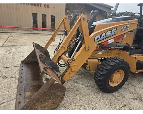 CASE 580 SUPER N Equipment (Whole Vehicle)