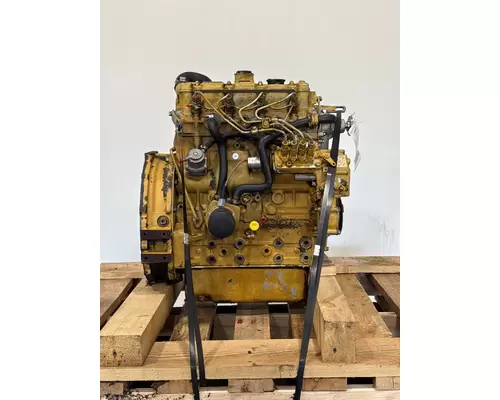 CATERPILLAR 3024 Engine Assembly