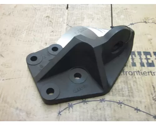 CATERPILLAR 3116/3126 Engine Mounts