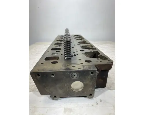 CATERPILLAR 3116 Cylinder Head