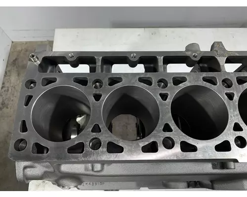 CATERPILLAR 3116 Engine Block