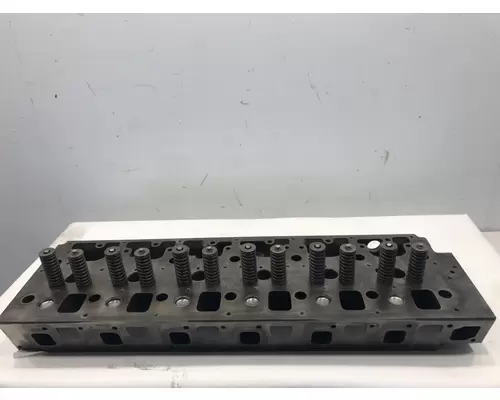 CATERPILLAR 3116 Engine Cylinder Head