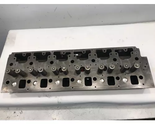 CATERPILLAR 3116 Engine Cylinder Head