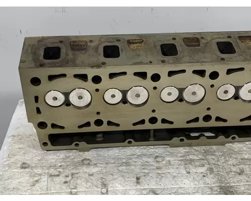 CATERPILLAR 3116 Engine Cylinder Head