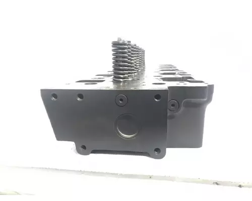 CATERPILLAR 3116 Engine Cylinder Head