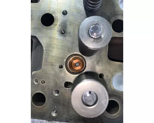 CATERPILLAR 3116 Engine Cylinder Head